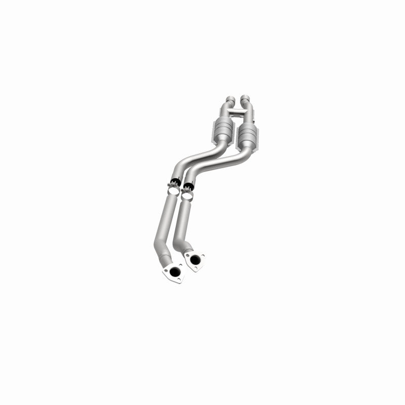 MagnaFlow BMW 528i HM Grade Federal / EPA Compliant Direct-Fit Catalytic Converter 24022 360 Degree Image Set
