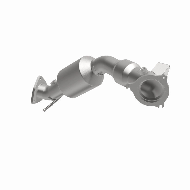 MagnaFlow Land Rover California Grade CARB Compliant Direct-Fit Catalytic Converter 5551537 360 Degree Image Set