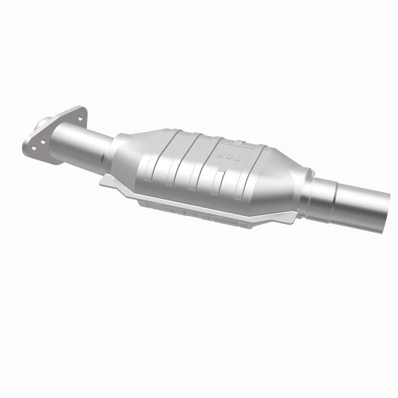 MagnaFlow California Grade CARB Compliant Direct-Fit Catalytic Converter 3322418 360 Degree Image Set