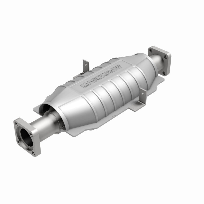 MagnaFlow Standard Grade Federal / EPA Compliant Direct-Fit Catalytic Converter 23503 360 Degree Image Set