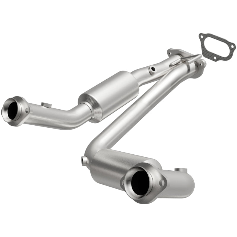 MagnaFlow California Grade CARB Compliant Direct-Fit Catalytic Converter 5481682 Photo - Primary