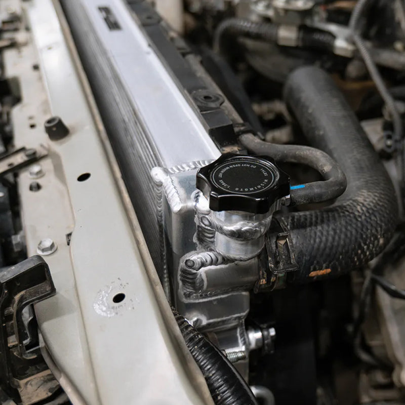 Mishimoto High-Pressure 1.3 Bar Radiator Cap Small Non-Directional MMRC-13-SMC MMRC-13-SMC User 1