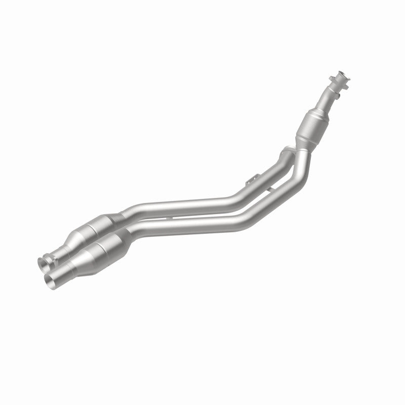MagnaFlow Mercedes-Benz CLK430 California Grade CARB Compliant Direct-Fit Catalytic Converter 454022 360 Degree Image Set