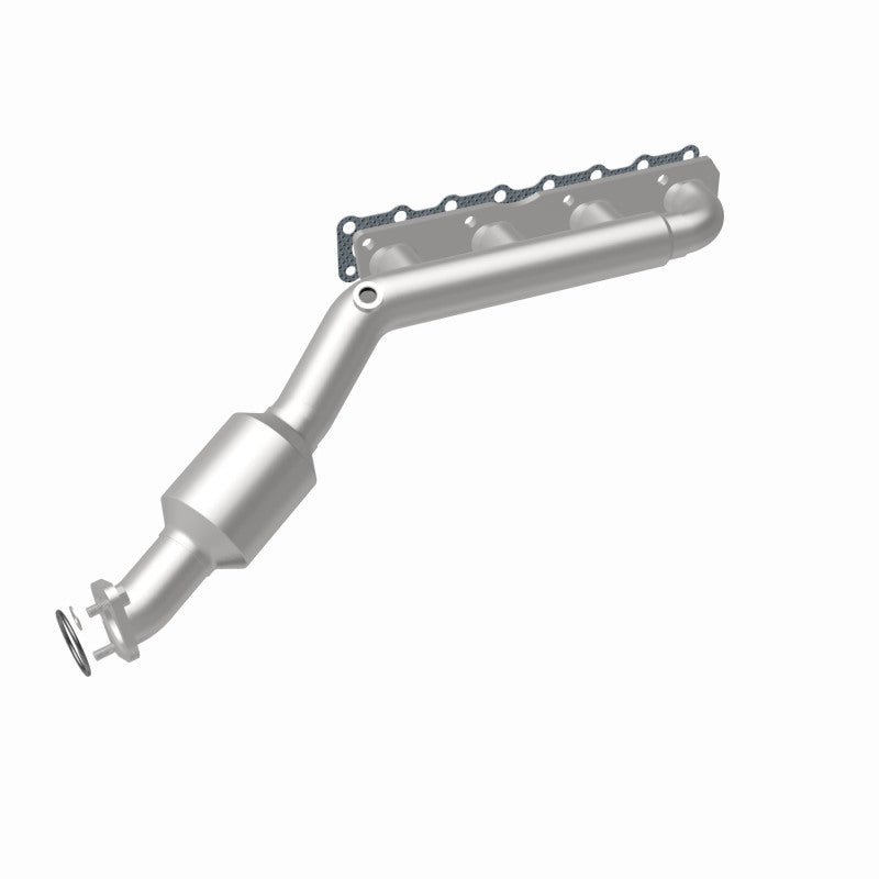 Magnaflow 2004 Nissan Titan 5.6L Direct Fit Converter 4583381 4583381 360 Degree Image Set