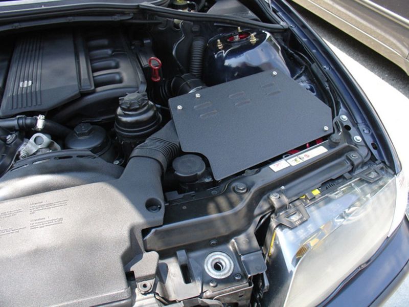 Injen Wrinkle Black Short Ram Intake 01-06 BMW 330i E46 3.0L (M54) L-6 SP1111WB Photo - Mounted
