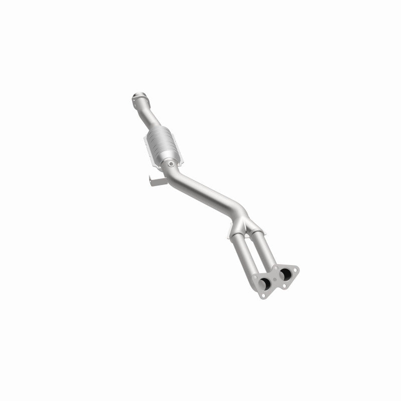 MagnaFlow BMW Standard Grade Federal / EPA Compliant Direct-Fit Catalytic Converter 93684 360 Degree Image Set