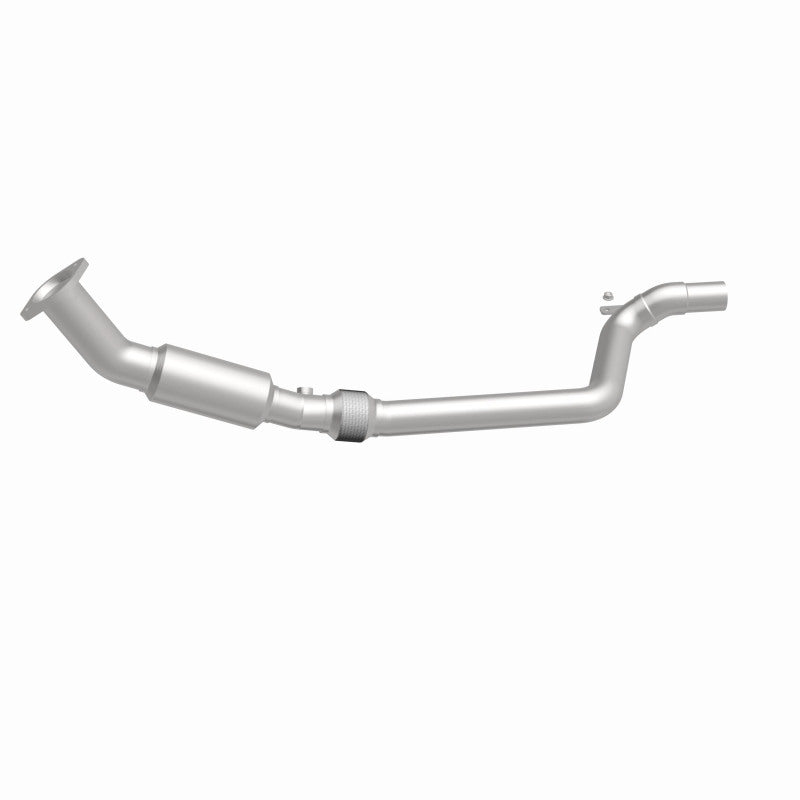 MagnaFlow California Grade CARB Compliant Direct-Fit Catalytic Converter 4561540 360 Degree Image Set