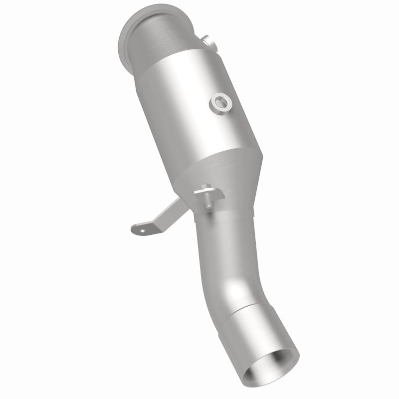 MagnaFlow BMW OEM Grade Federal / EPA Compliant Direct-Fit Catalytic Converter 52258 360 Degree Image Set