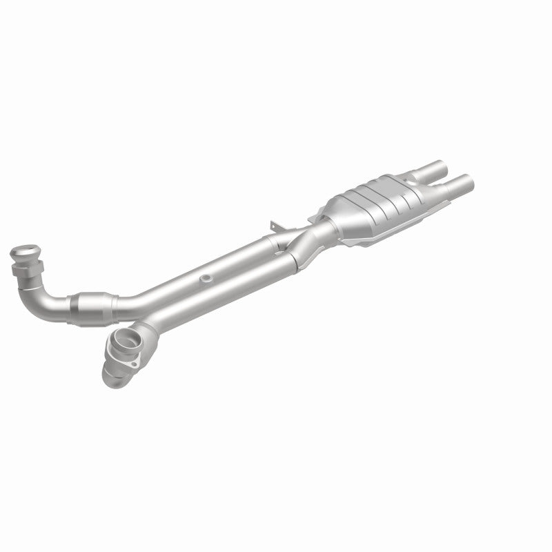 MagnaFlow Alfa Romeo Standard Grade Federal / EPA Compliant Direct-Fit Catalytic Converter 23097 360 Degree Image Set