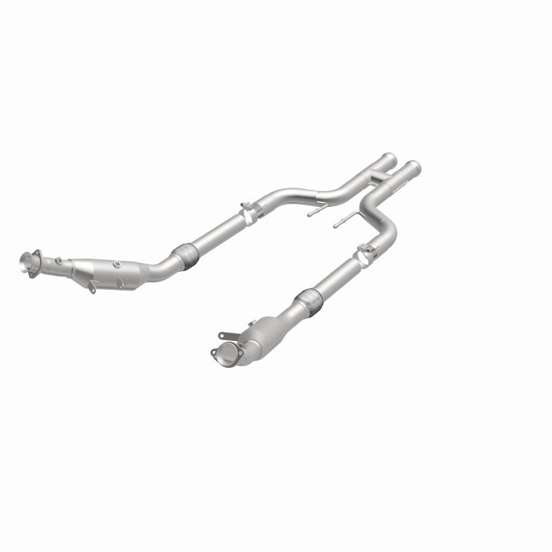 MagnaFlow Mercedes-Benz OEM Grade Federal / EPA Compliant Direct-Fit Catalytic Converter 21-501 360 Degree Image Set