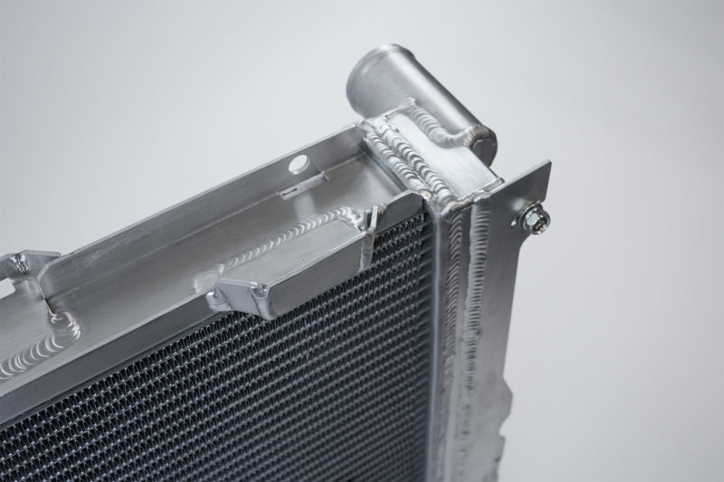 CSF 84-88 Mercedes-Benz W201 190E 2.3L - 16 w/ A/C High Performance Aluminum Radiator 7220 7220 Photo - Close Up
