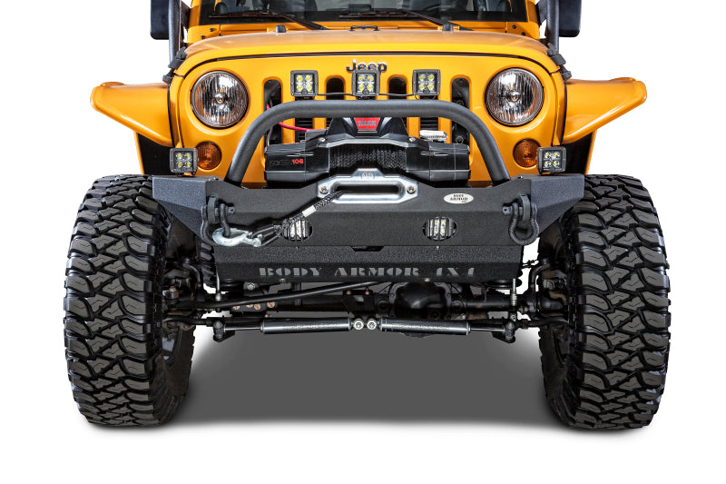 Body Armor 4x4 2018+ Jeep Wrangler JL Gladiator JT Mid-Stubby Front Bumper JL-19532 JL-19532 Photo - lifestyle view