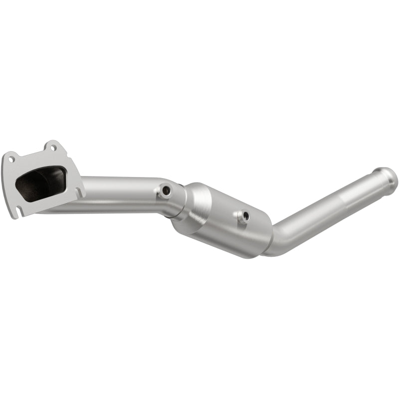 MagnaFlow California Grade CARB Compliant Direct-Fit Catalytic Converter 5551737 Photo - Primary