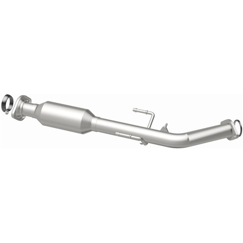 MagnaFlow Toyota Sienna California Grade CARB Compliant Direct-Fit Catalytic Converter 447207 Photo - out of package