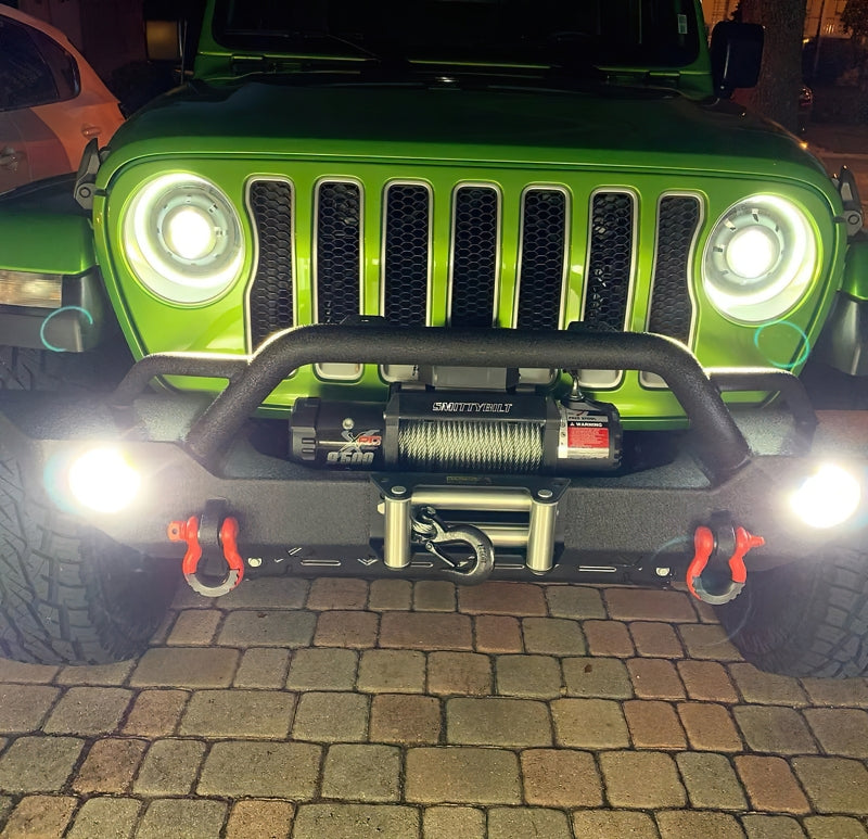 ORACLE Lighting Oracle Jeep JL/Gladiator JT Oculus Switchback Bi-LED Projector Headlights - Amber/White Switchback 5839-023 5839-023 Photo - lifestyle view