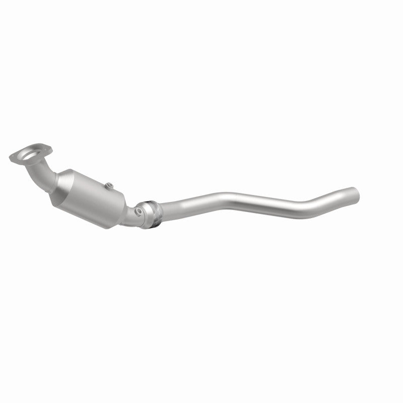MagnaFlow California Grade CARB Compliant Direct-Fit Catalytic Converter 5461244 360 Degree Image Set