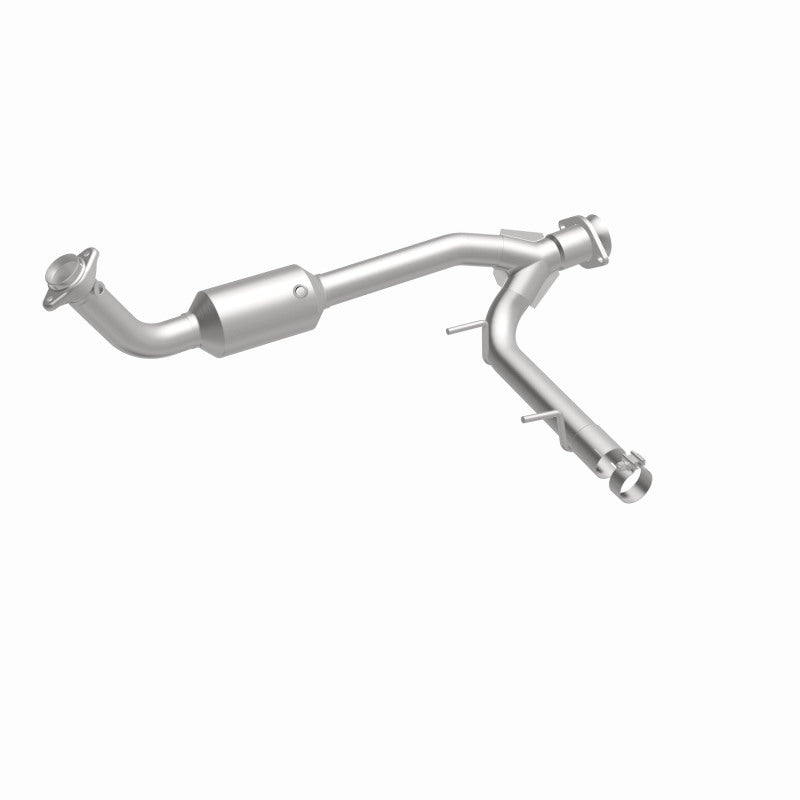 MagnaFlow Lincoln Navigator OEM Grade Federal / EPA Compliant Direct-Fit Catalytic Converter 52508 360 Degree Image Set