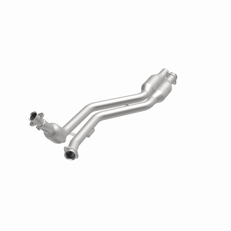 MagnaFlow Mercedes-Benz CLK430 California Grade CARB Compliant Direct-Fit Catalytic Converter 454022 360 Degree Image Set
