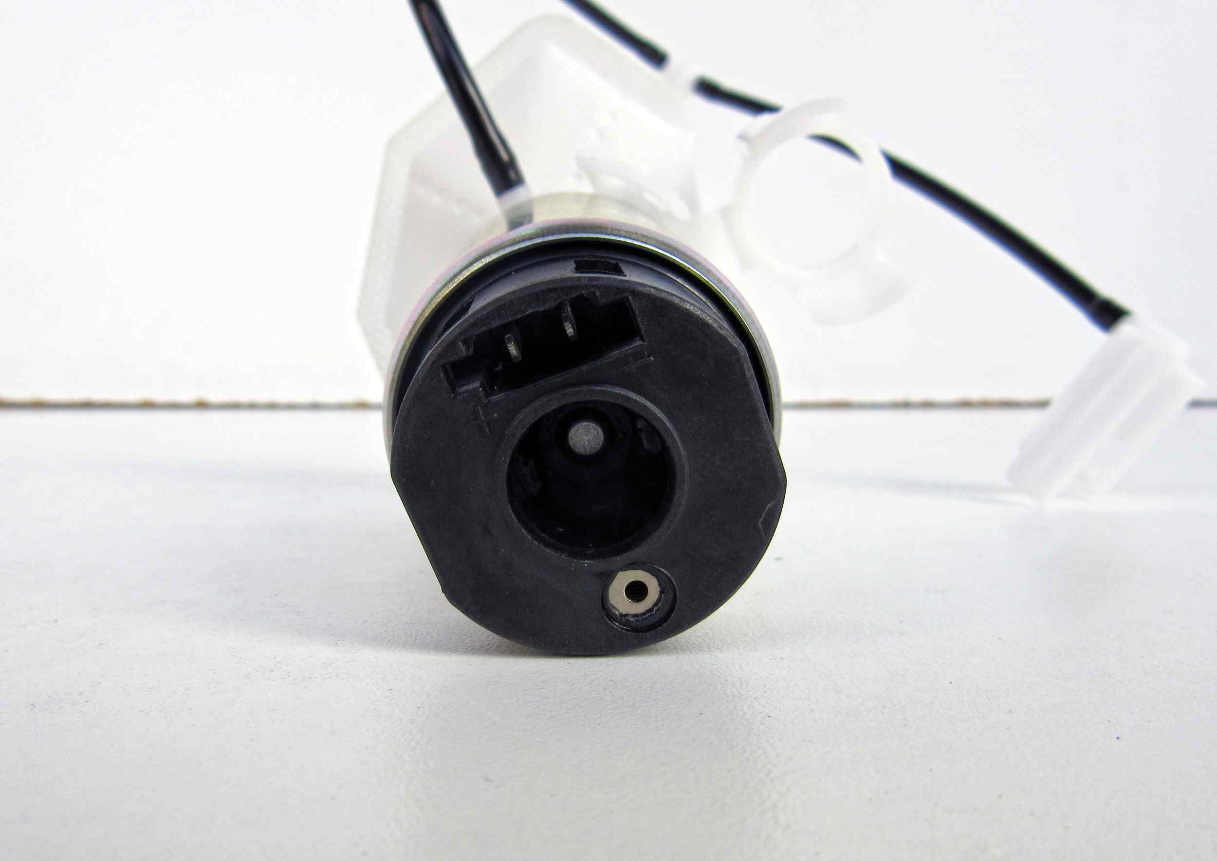 Autobest Fuel Pump and Strainer Set F4736