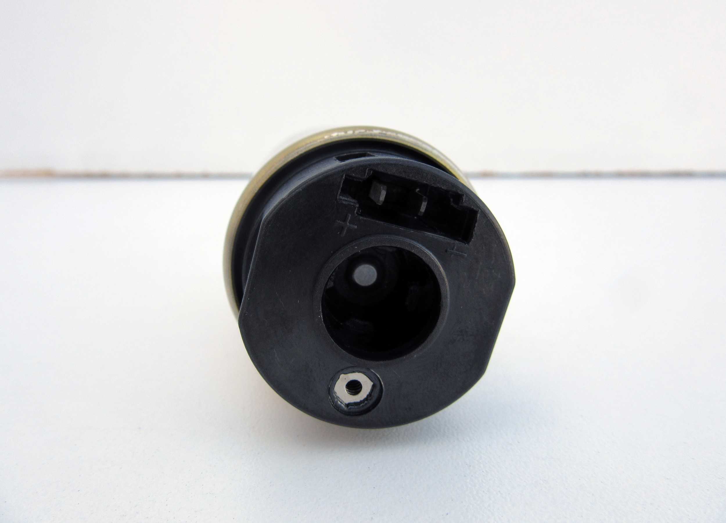 Autobest Fuel Pump and Strainer Set F4737