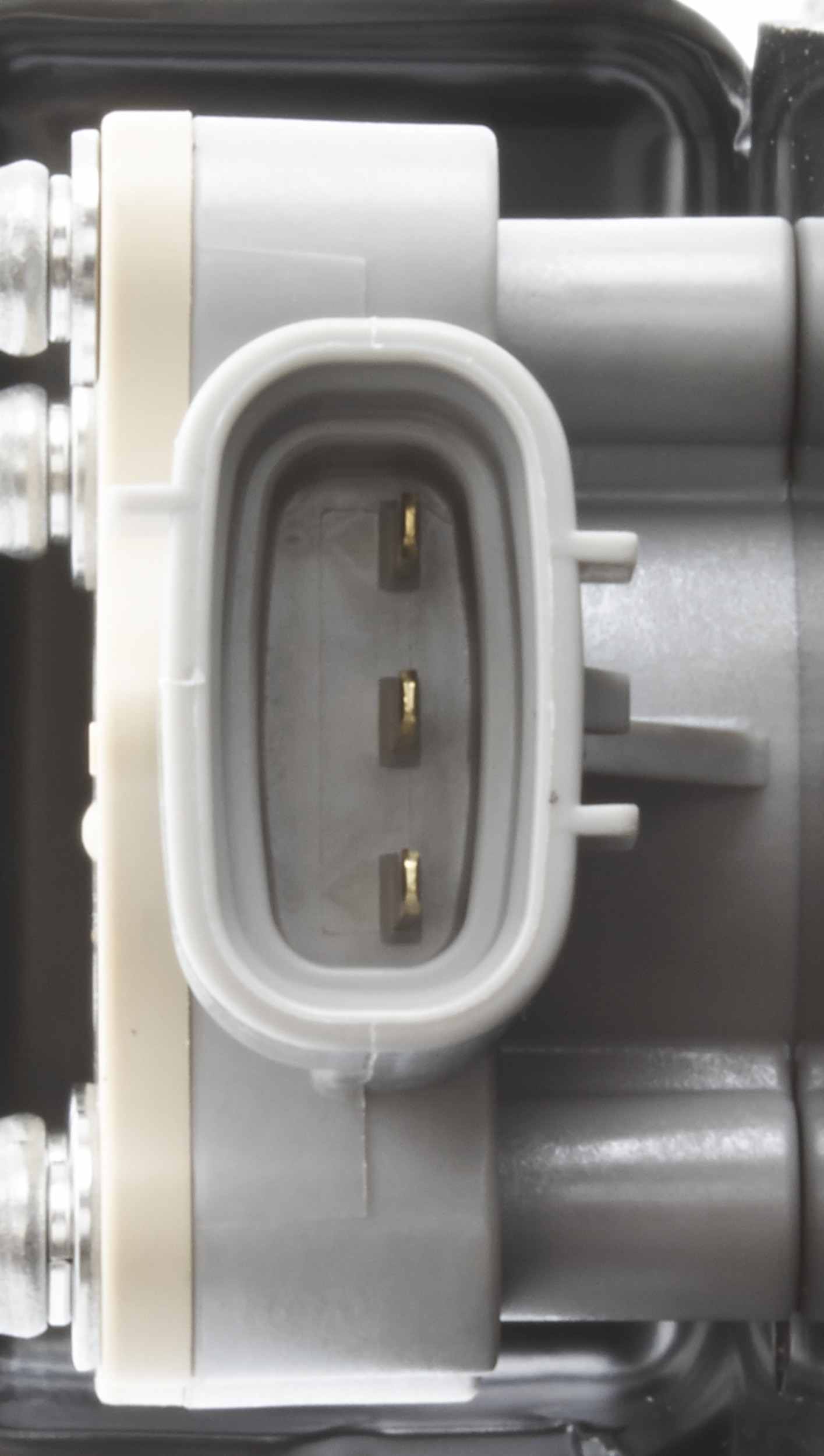 AISIN Headlight Bulb