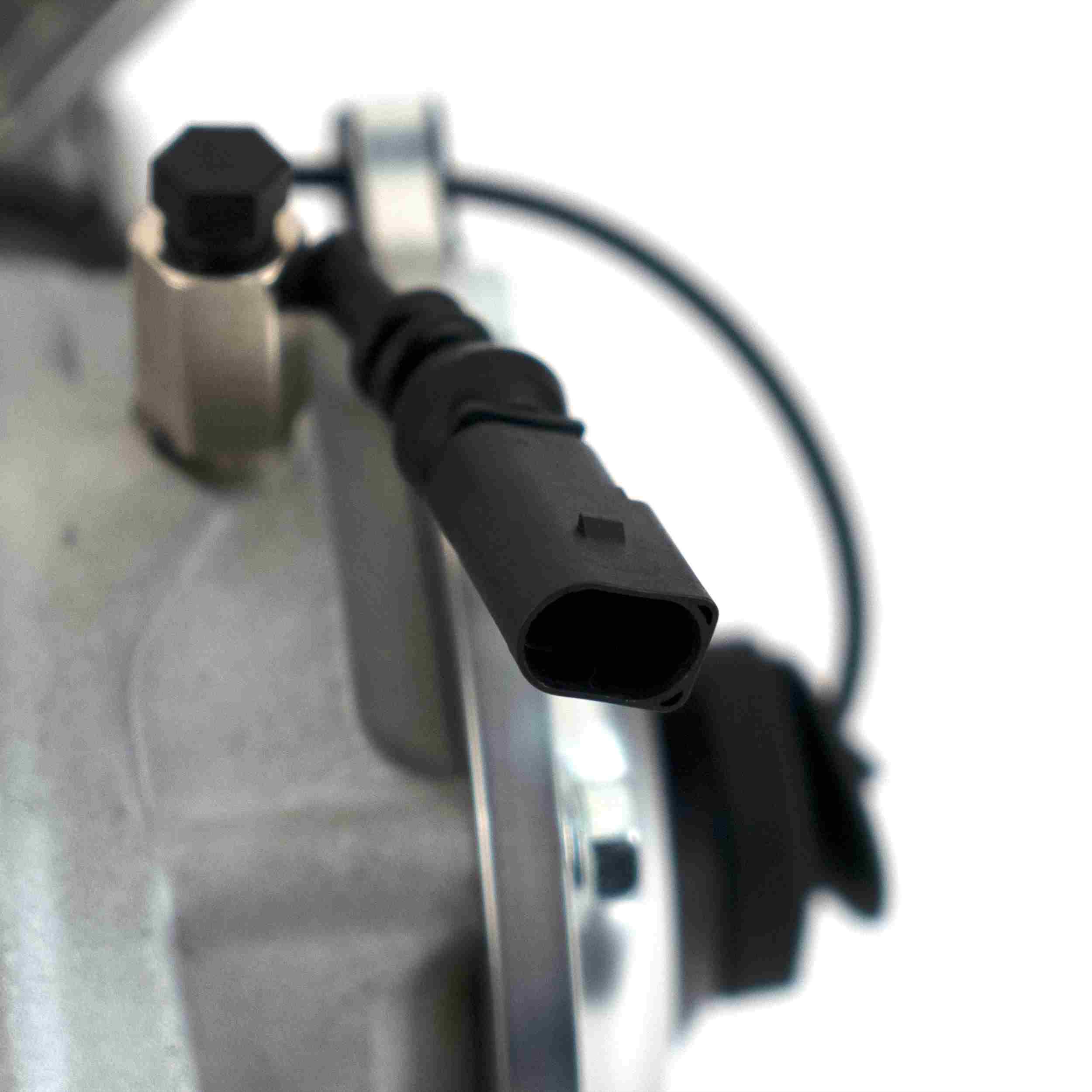 Arnott Industries Air Suspension Strut ASE-4375