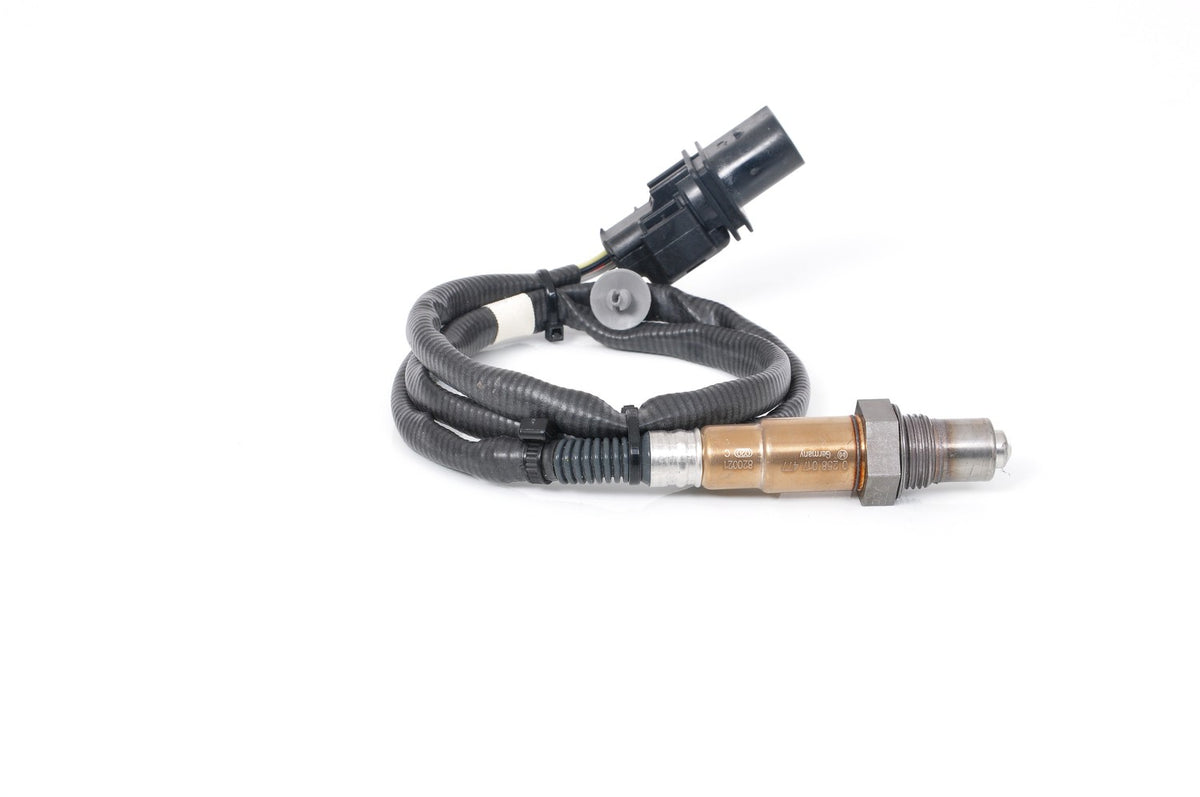 Bosch Air / Fuel Ratio Sensor 17477