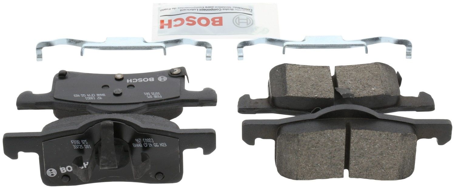 Bosch Disc Brake Pad Set BC935