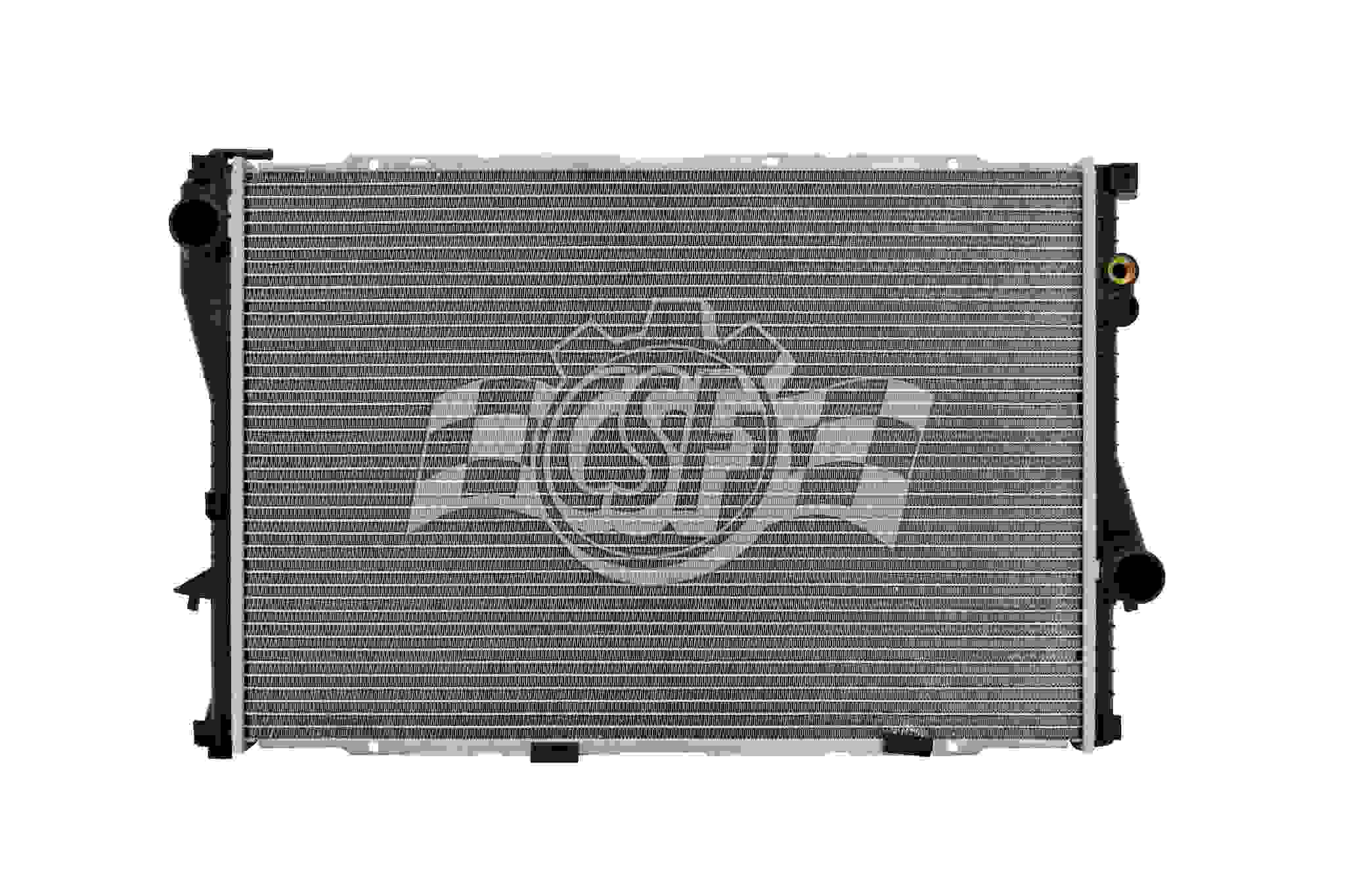 CSF 97-98 BMW 528i 2.8L OEM Plastic Radiator 2918