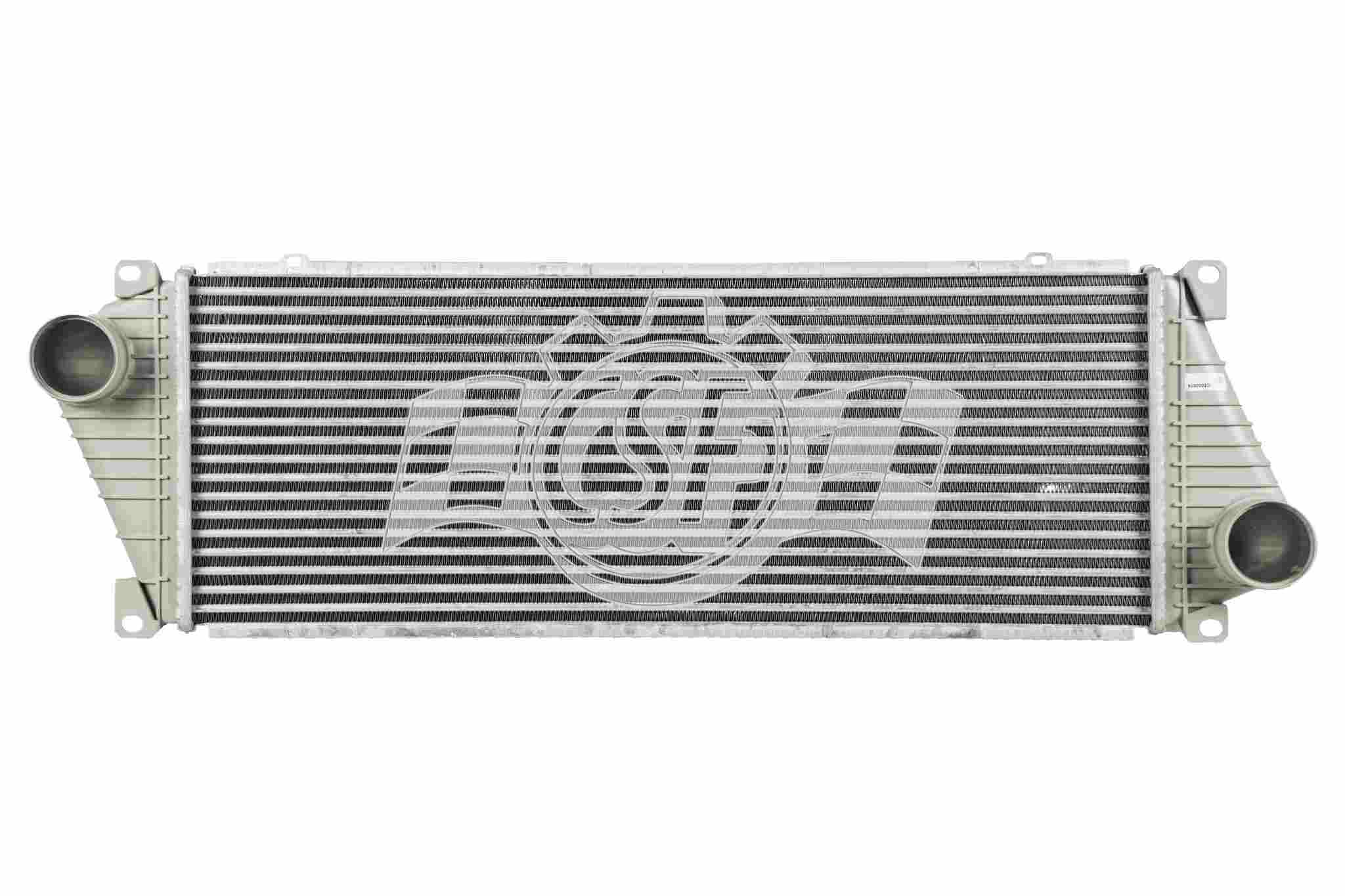 CSF 2003 Dodge Sprinter 2500 2.7L OEM Intercooler 6065