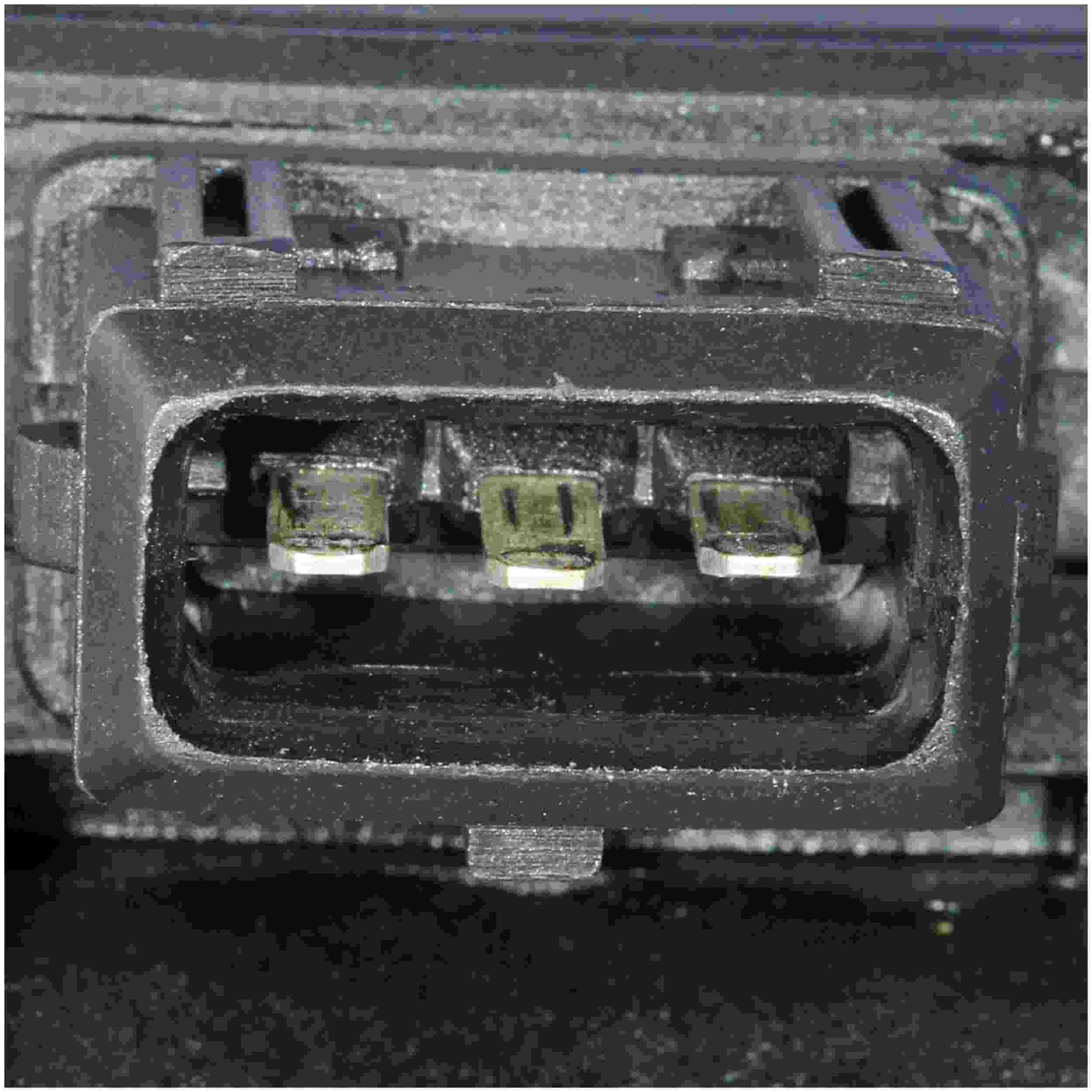 Delphi Mass Air Flow Sensor AF10196