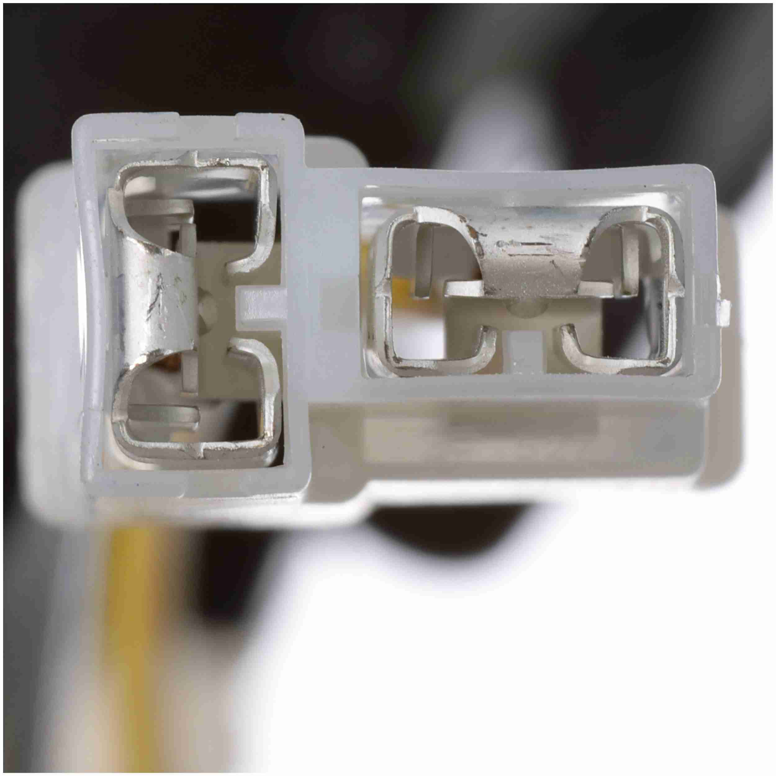 Delphi Fuel Pump and Strainer Set FE0743