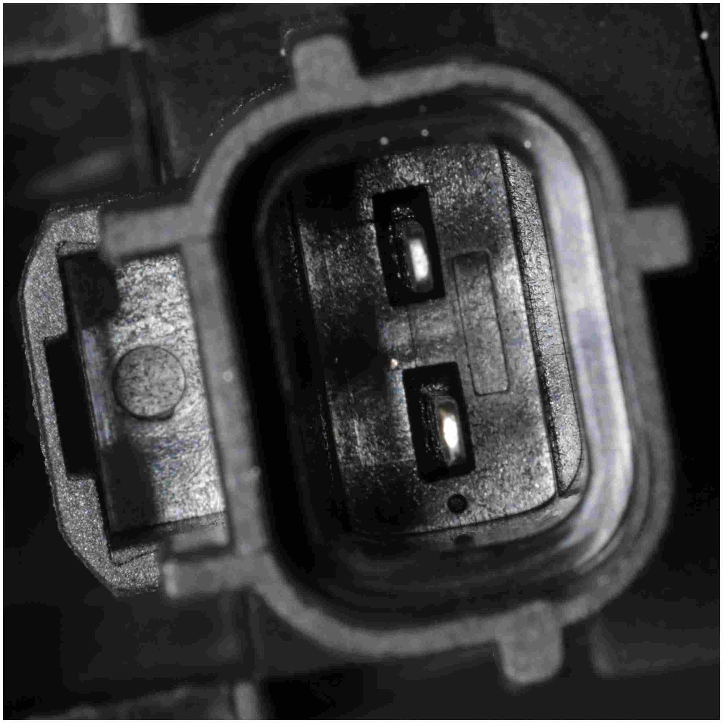 Delphi Engine Crankshaft Position Sensor SS11409
