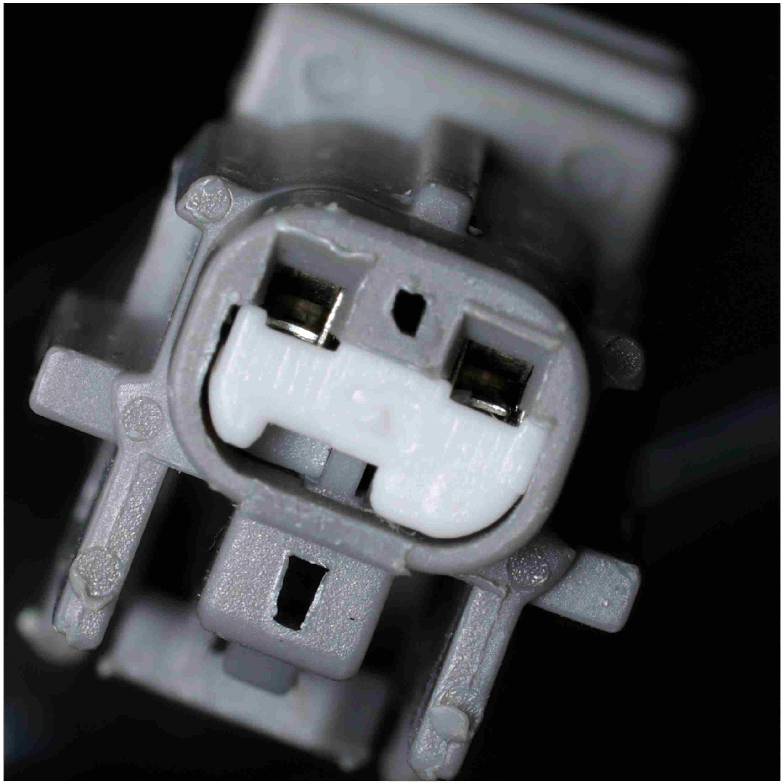 Delphi ABS Wheel Speed Sensor SS20647