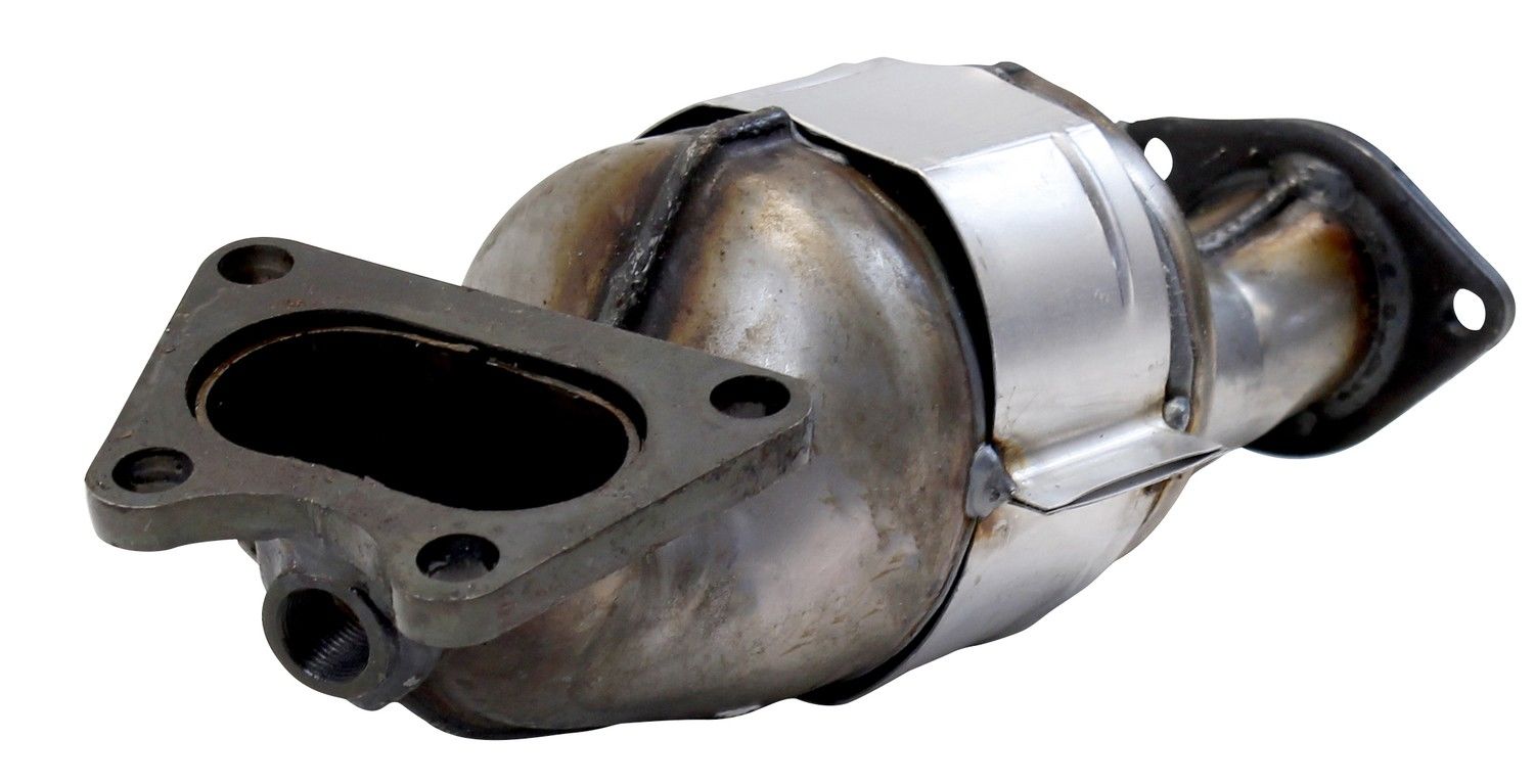 Eastern Catalytic Catalytic Converter with Integrated Exhaust Manifold 40657