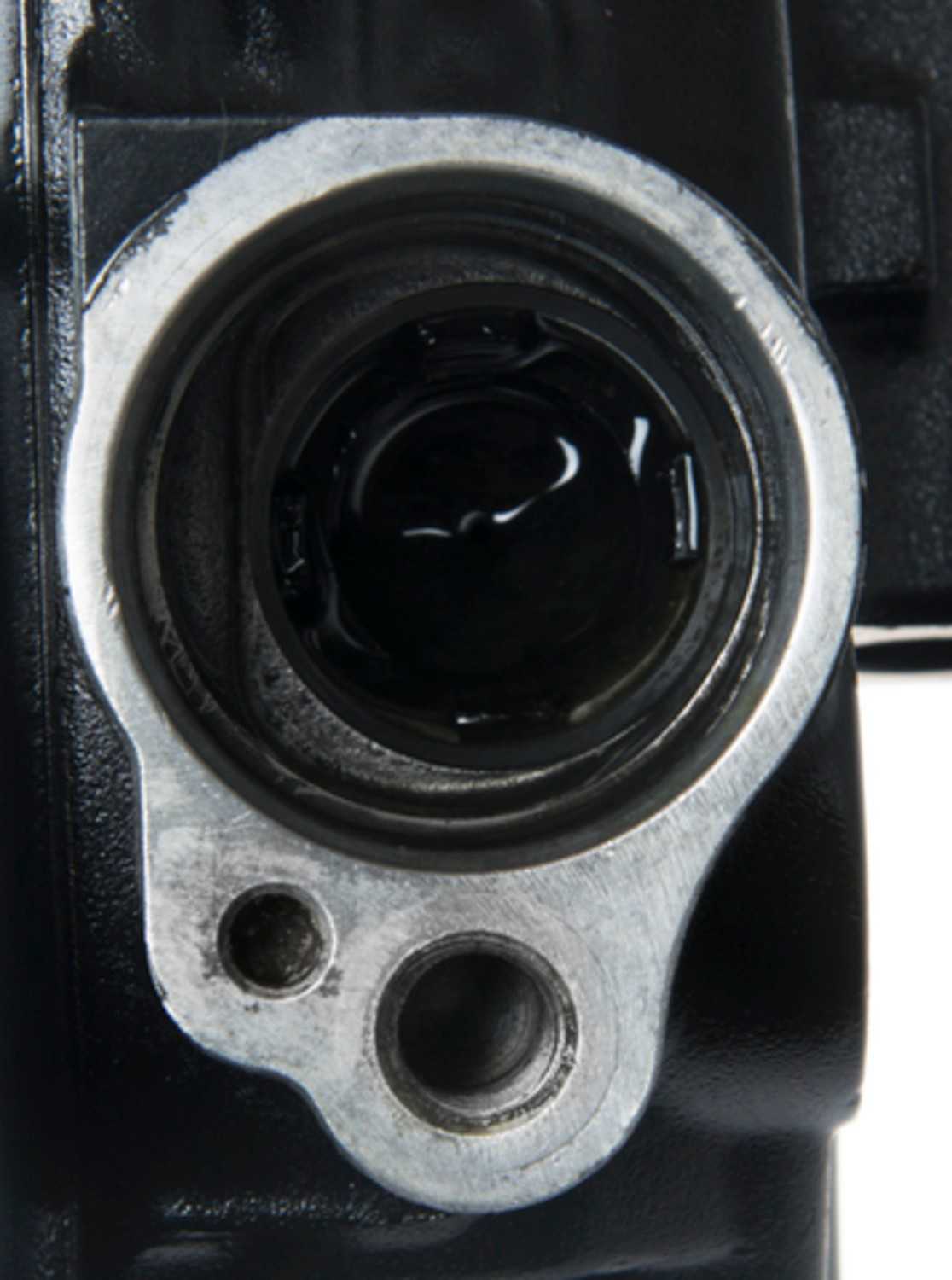 Four Seasons Reman Nippondenso 7SEU17C Compressor w/ Clutch 157392