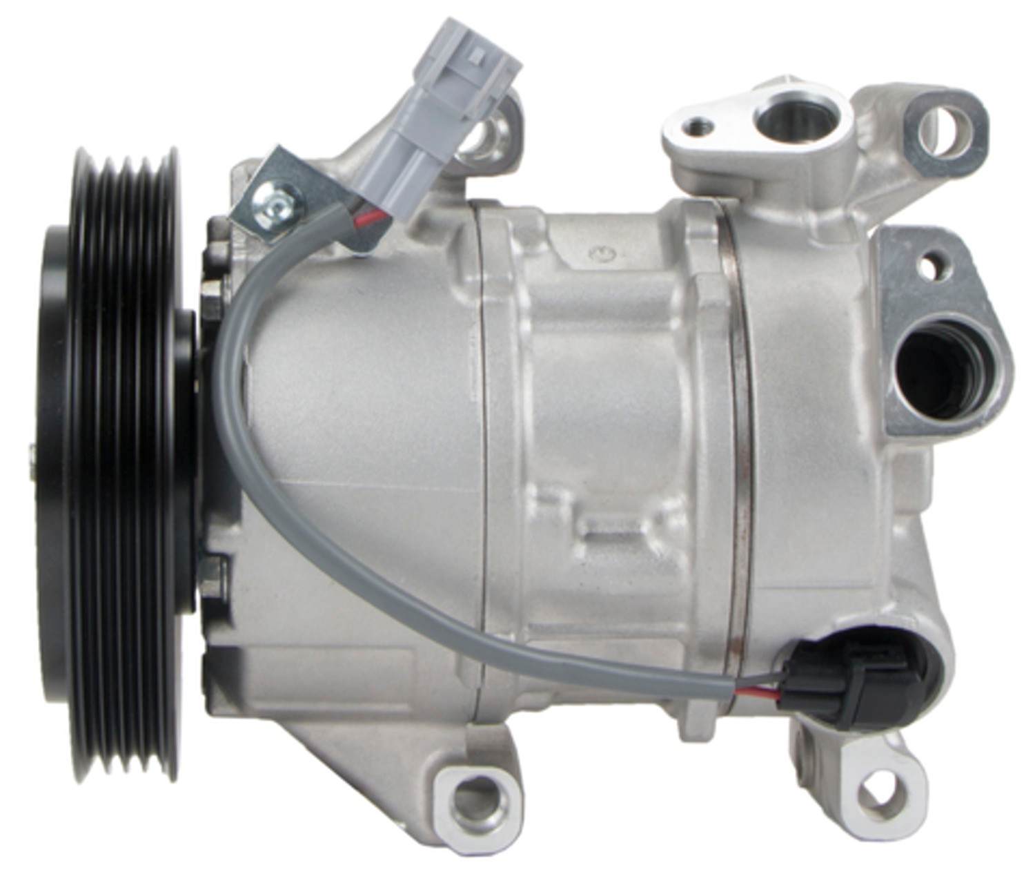 Four Seasons New Nippondenso 5TSE10C Compressor w/ Clutch 168330