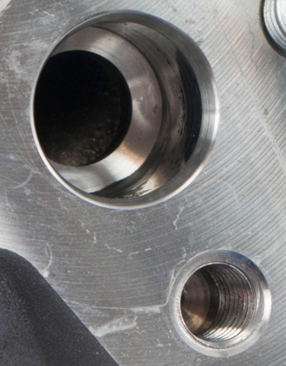 Four Seasons New Nippondenso 10SRE20C Compressor w/ Clutch 198338