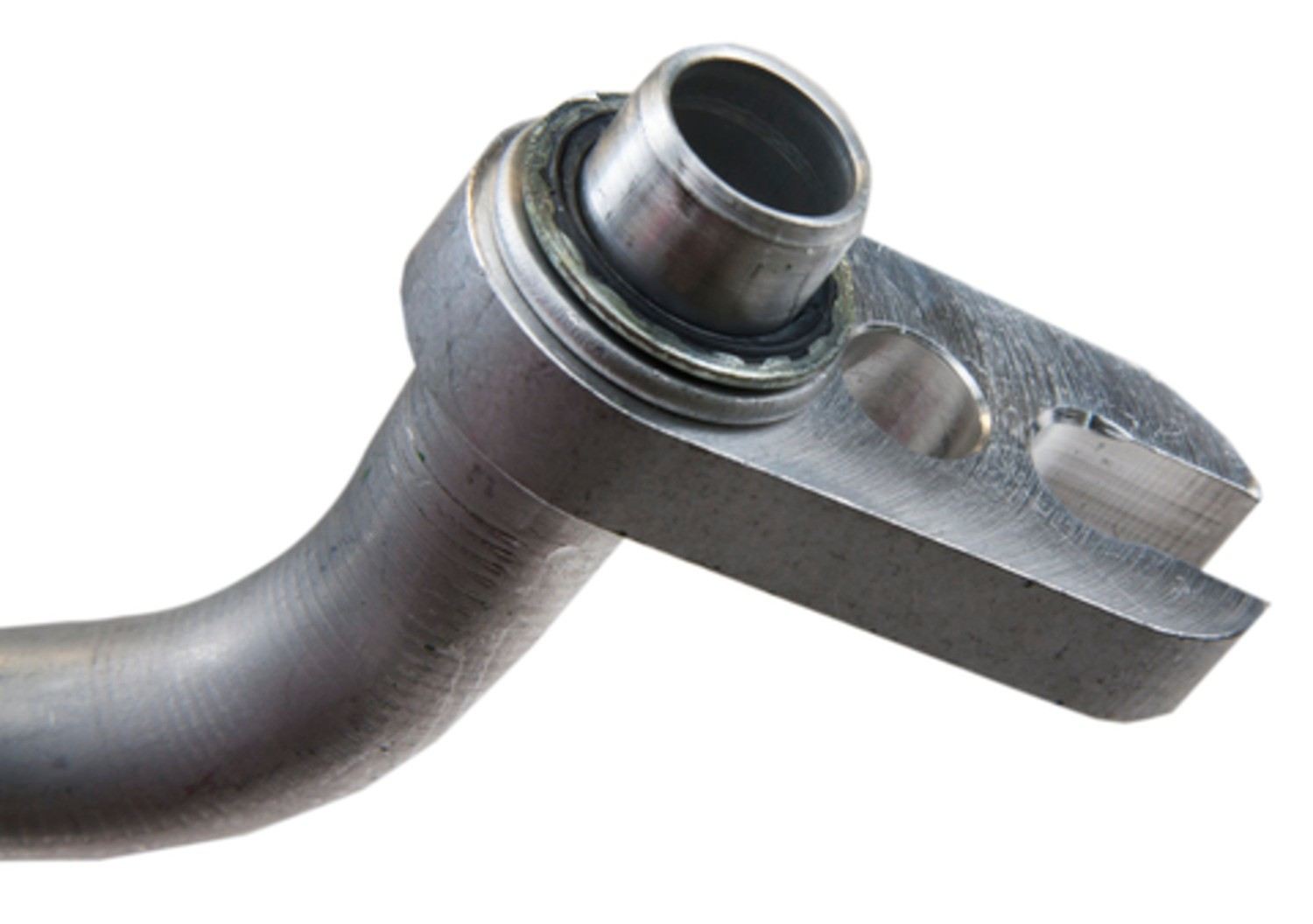 Four Seasons A/C Refrigerant Suction Hose 56472