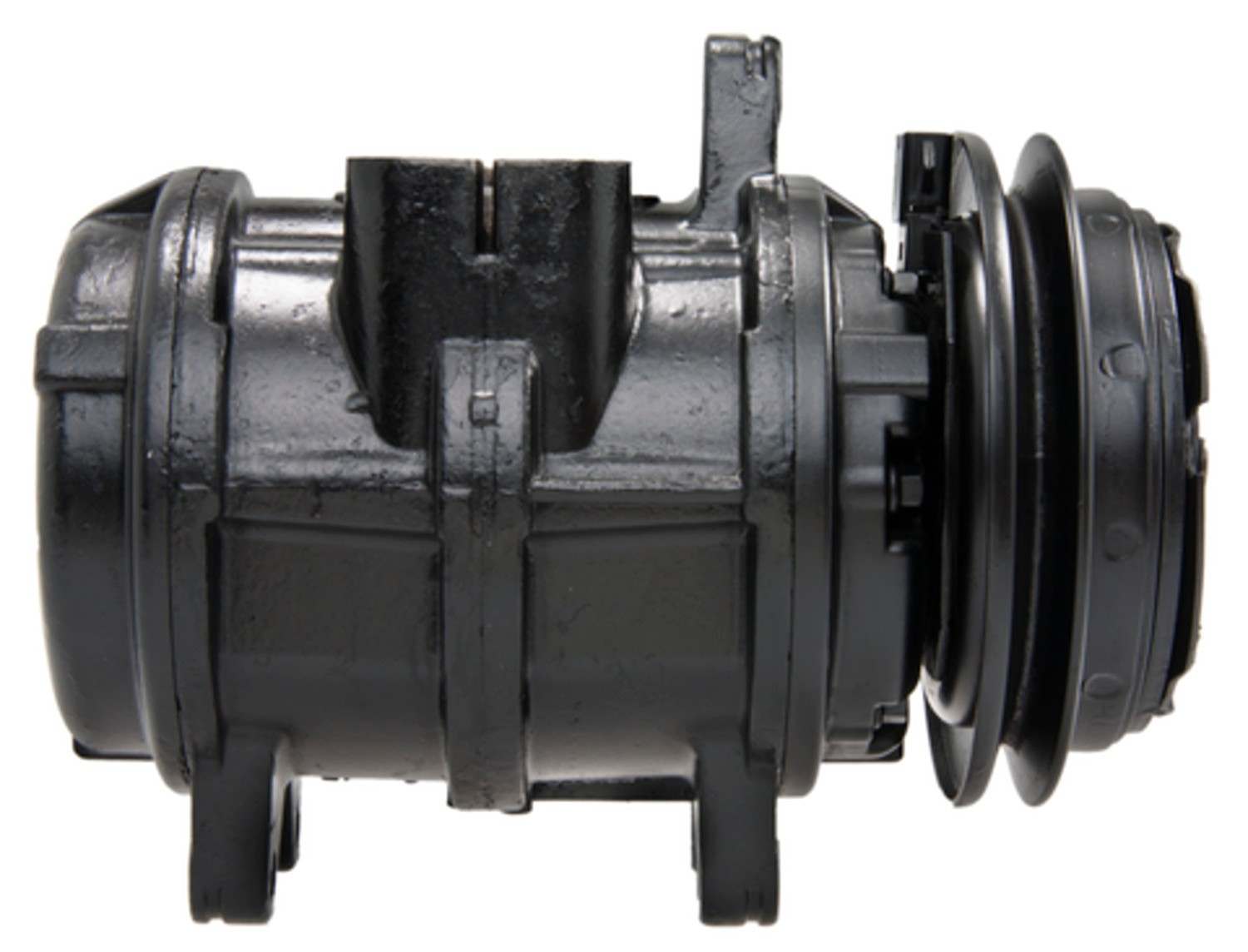 Four Seasons Reman Ford FS6 Compressor w/ Clutch 57112