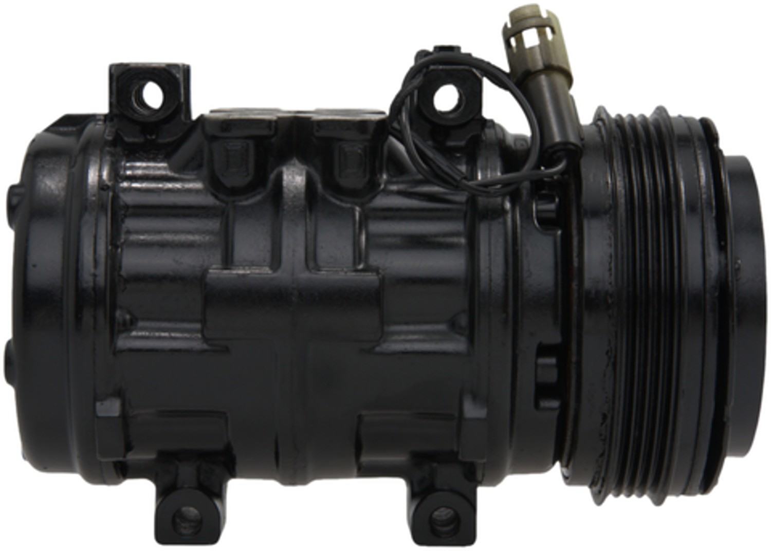 Four Seasons Reman Nippondenso 10P15C Compressor w/ Clutch 57363