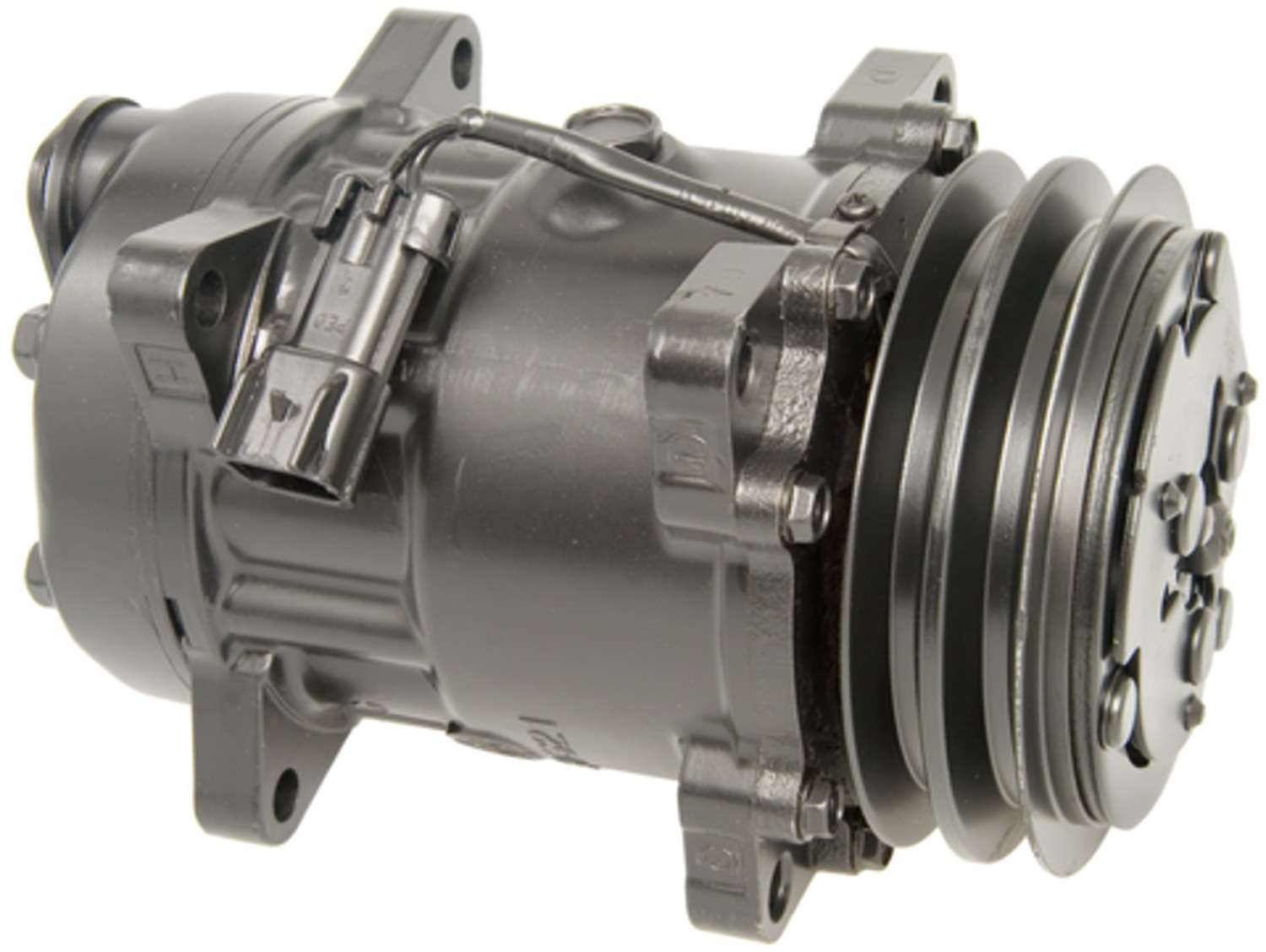Four Seasons Reman Sanden/Sankyo SD7H15 Compressor w/ Clutch 67594