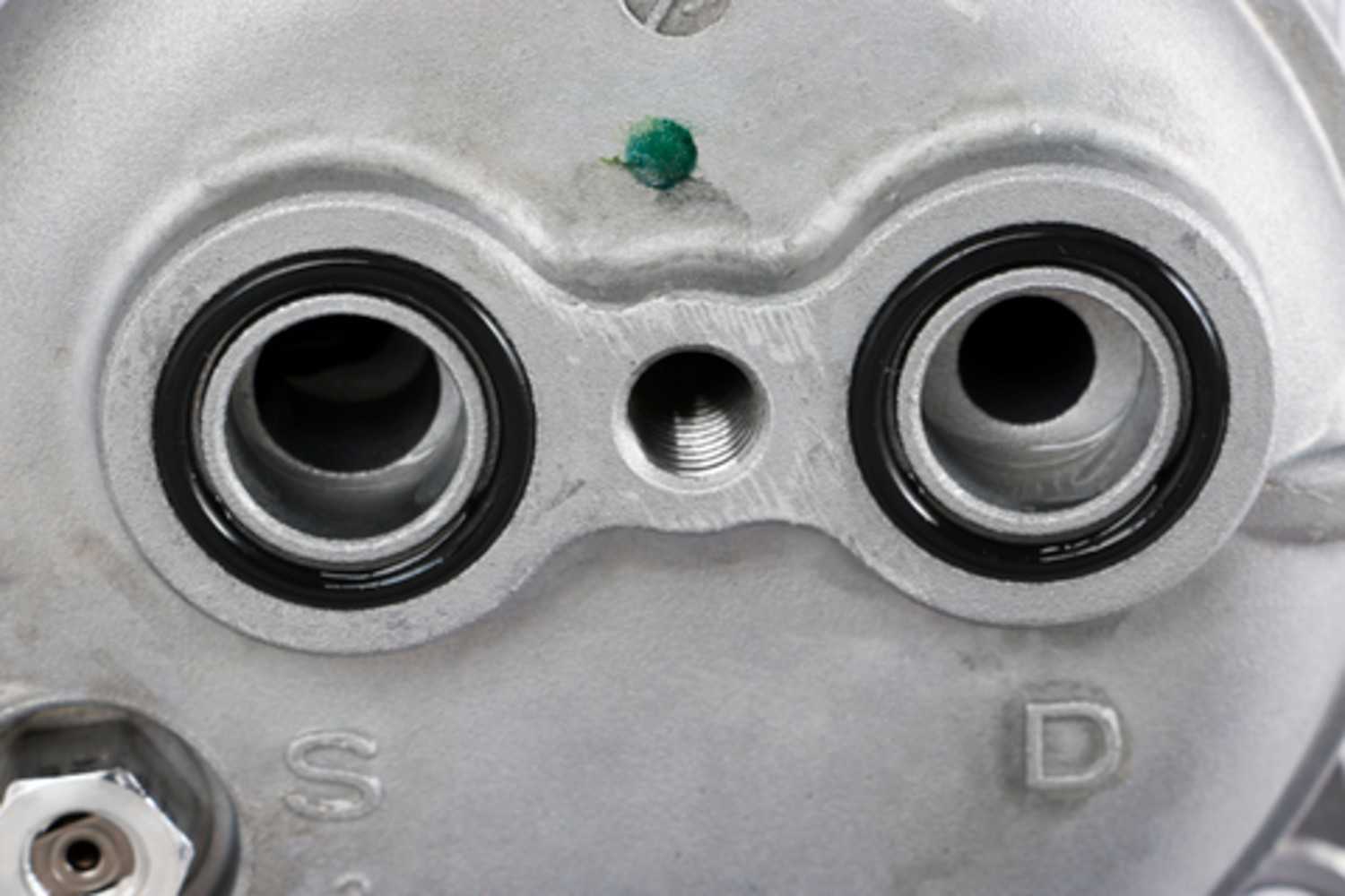 Four Seasons New York-Diesel Kiki-Zexel-Seltec TM16 Compressor w/ Clutch 68606