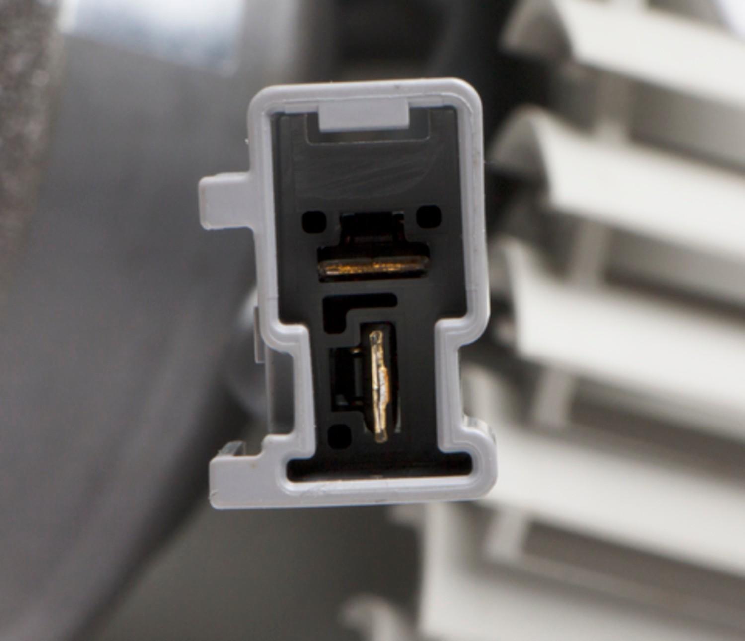 Four Seasons Double Shaft Vented CW Blower Motor w/ Wheel 75054