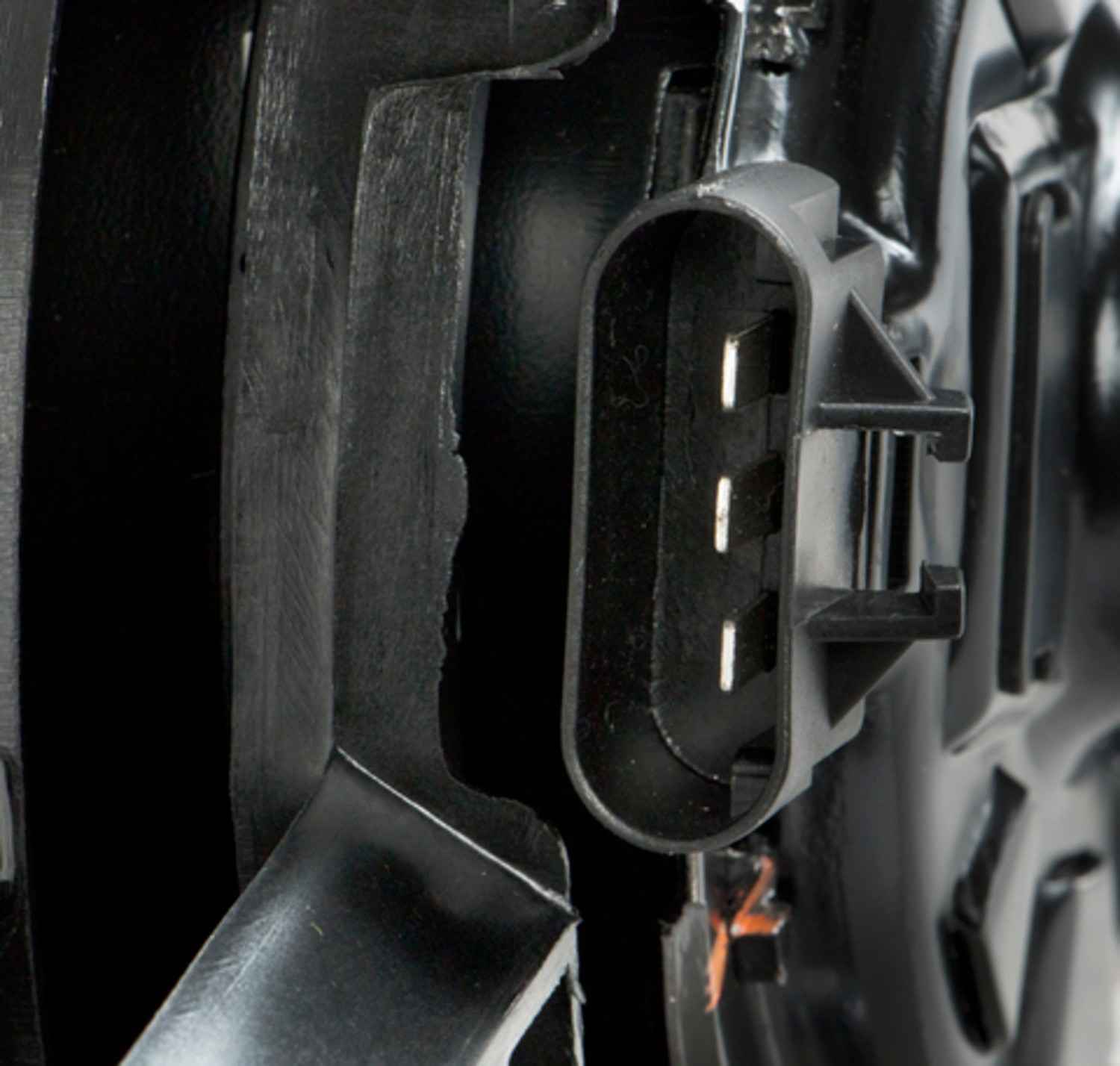 Four Seasons Engine Cooling Fan Assembly 75216