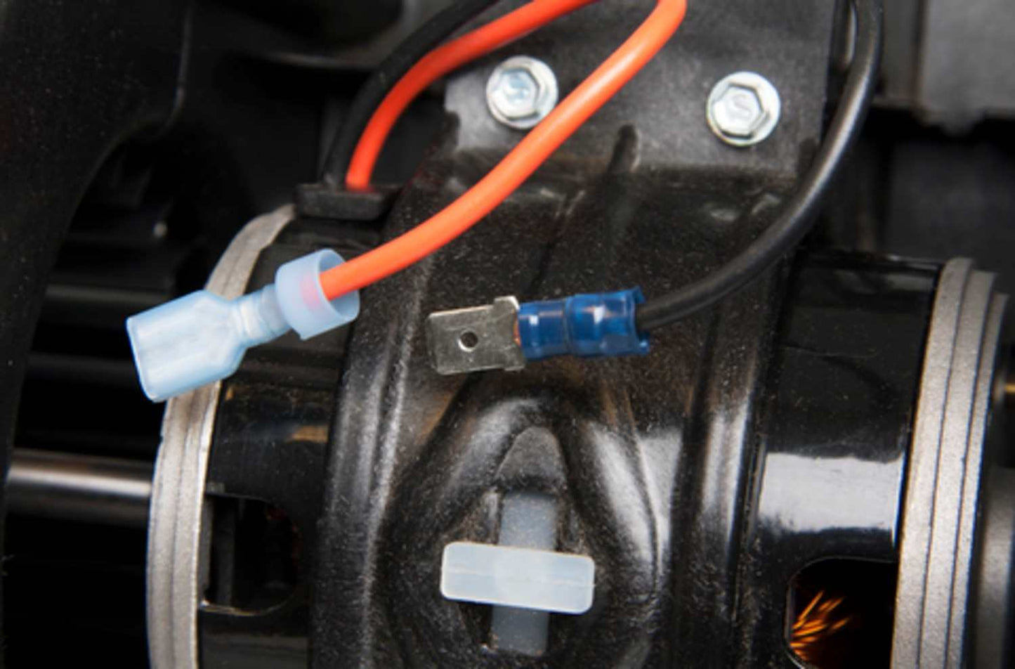 Four Seasons Double Shaft Vented CCW Blower Motor w/ Wheel 75905