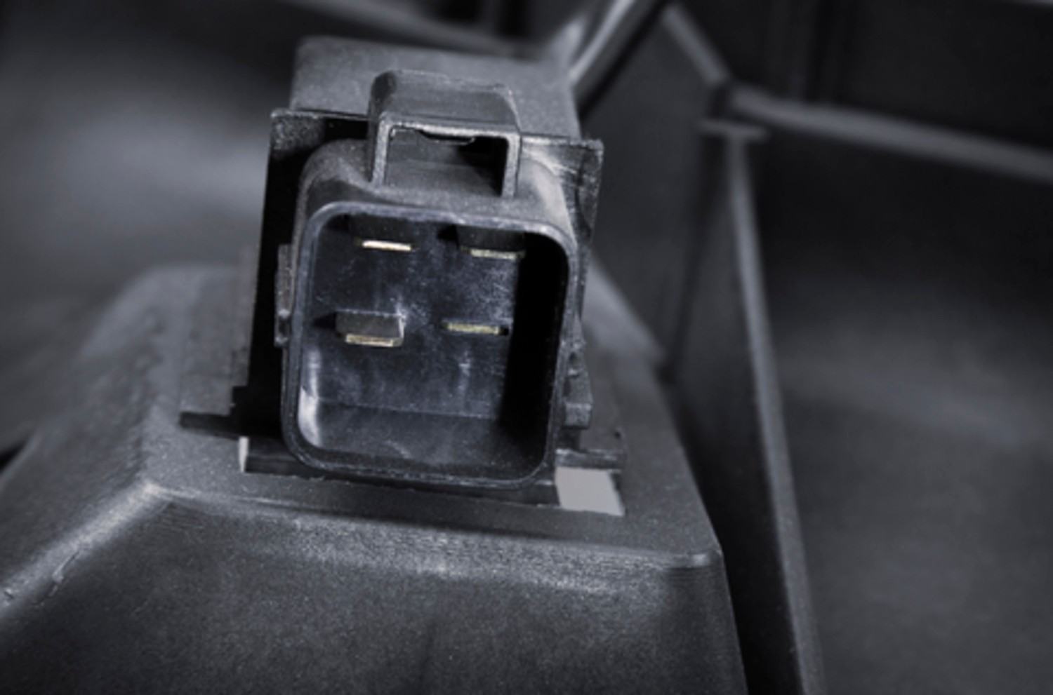 Four Seasons Engine Cooling Fan Assembly 76207