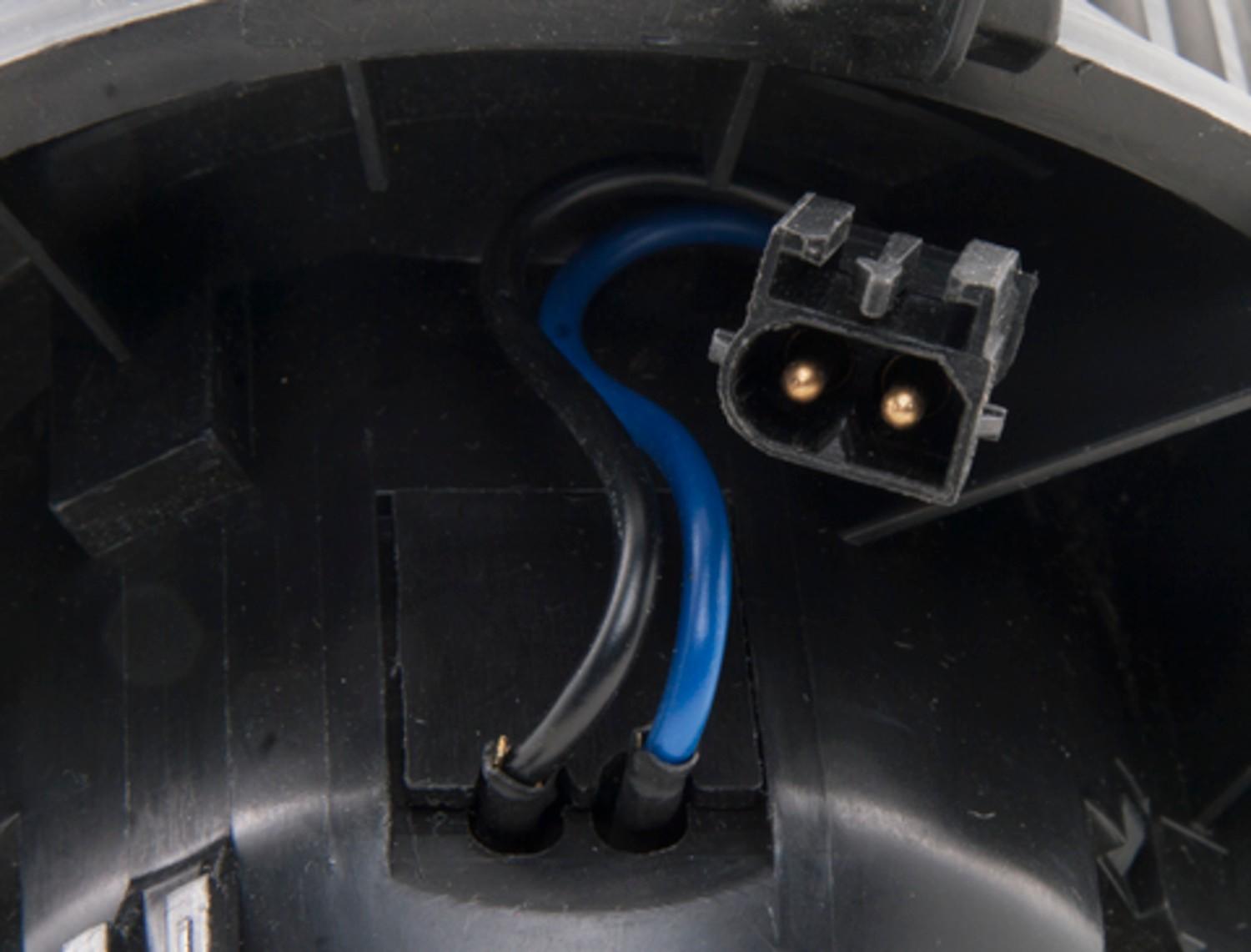 Four Seasons Flanged Vented CW Blower Motor w/ Wheel 76965