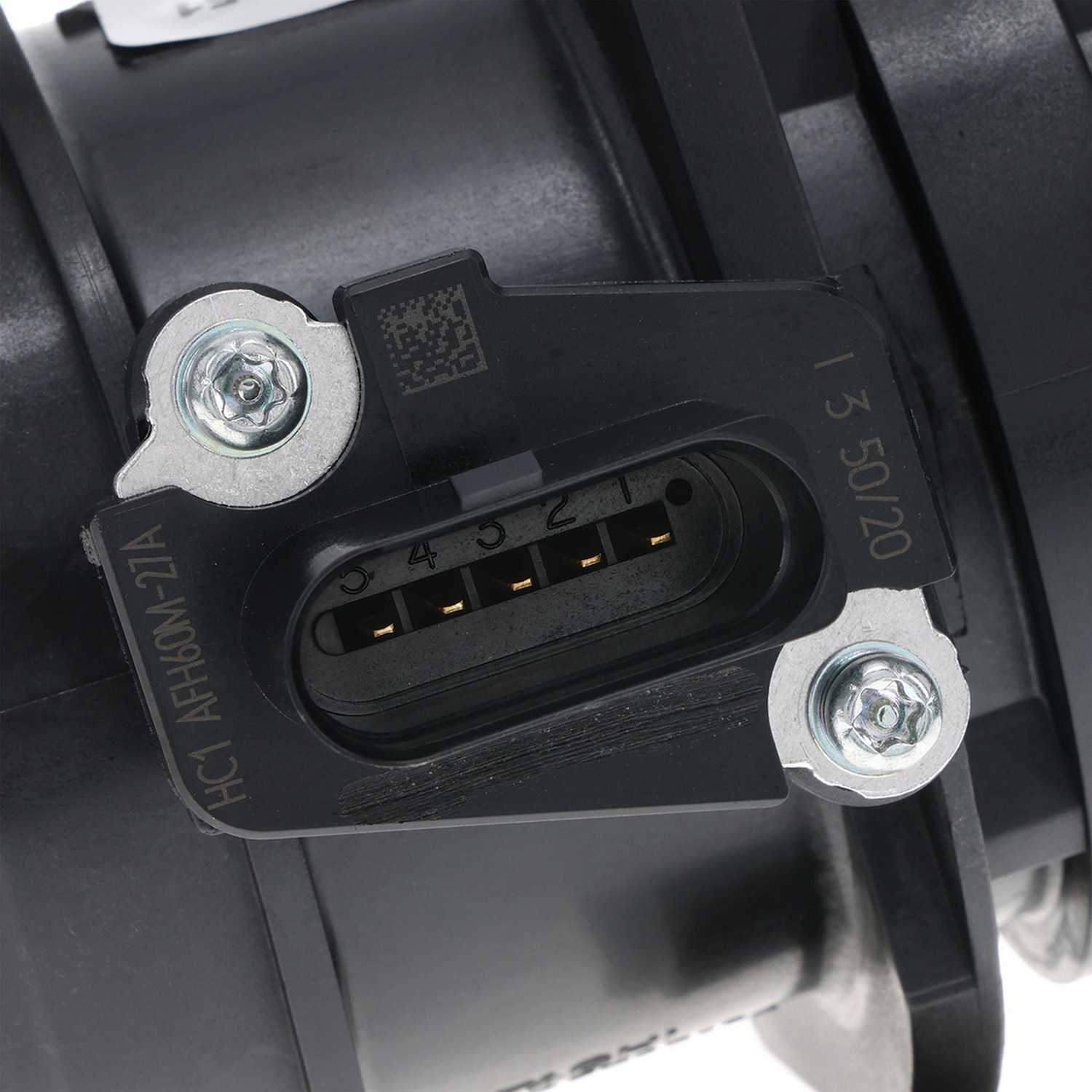 Hitachi Automotive Mass Air Flow Sensor MAF0051