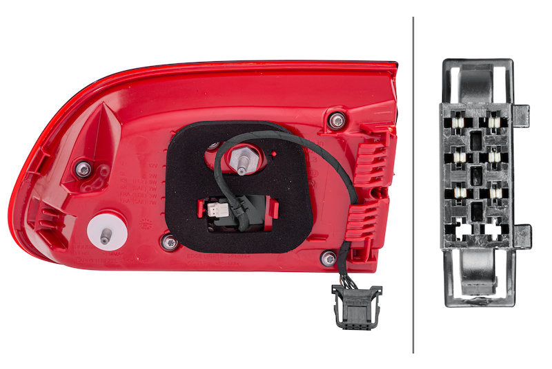 Hella Tail Light Assembly 011500131